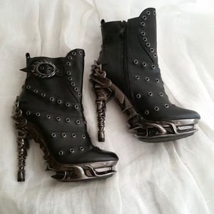 The Raven by Hades Footwear